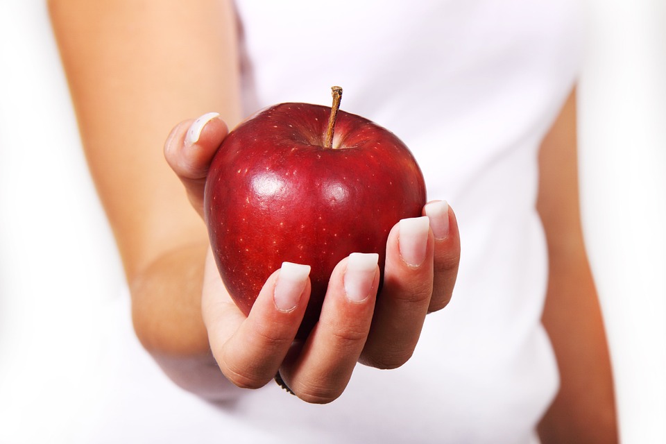 Apfel Waage Gewicht verlieren